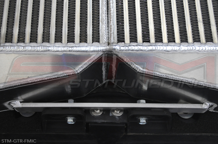 STM-GTR-FMIC STM R35 GT-R Intercooler Kit