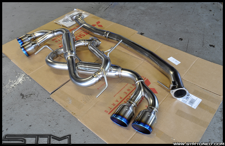 http://www.streettunedmotorsports.com/z/stm_gtr/hks_gtr_exhaust2.jpg